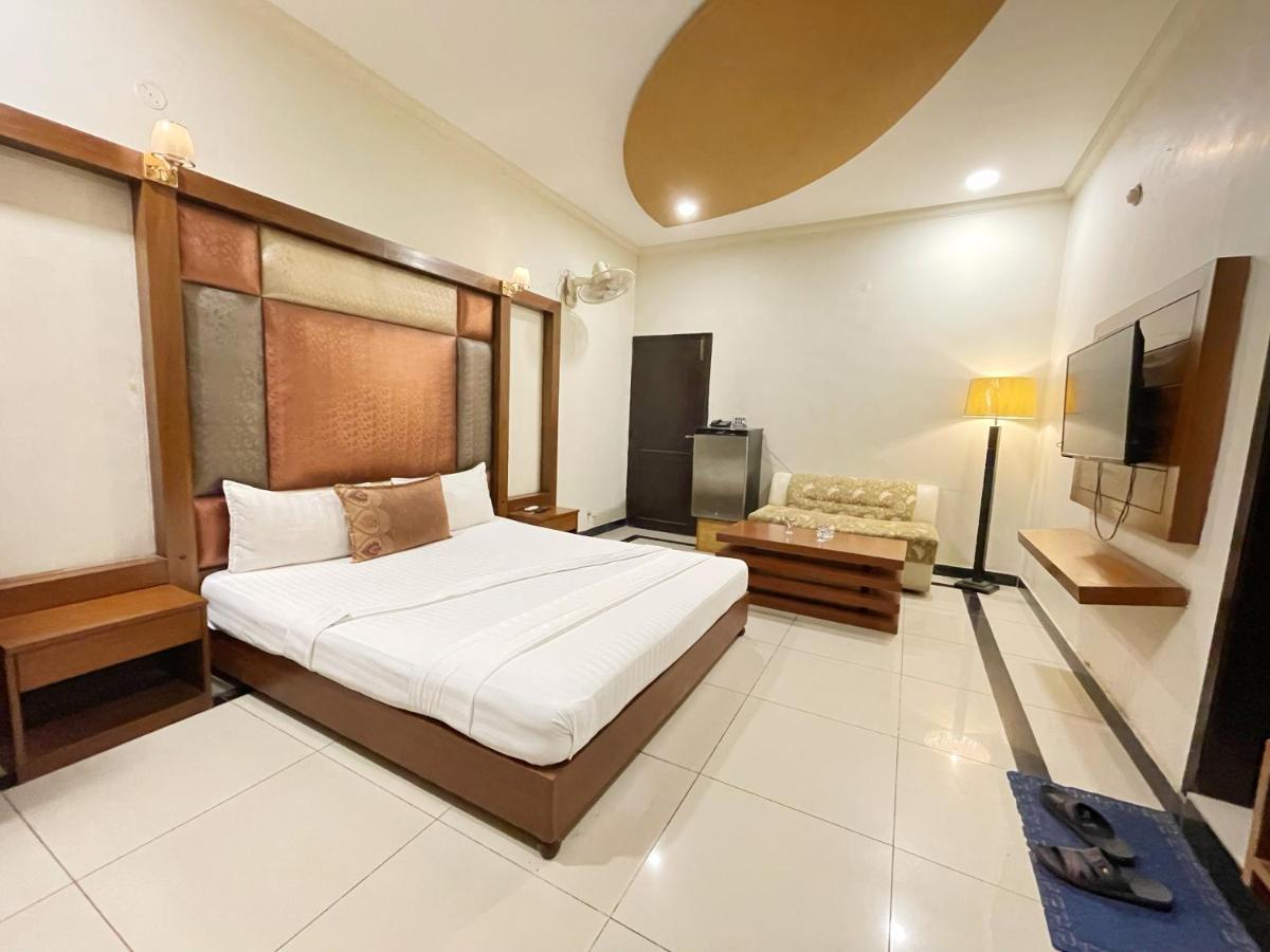 Hotel ملتان المظهر الخارجي الصورة