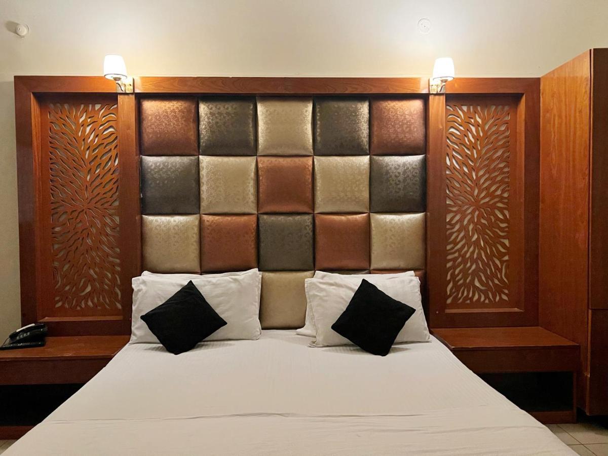Hotel ملتان المظهر الخارجي الصورة