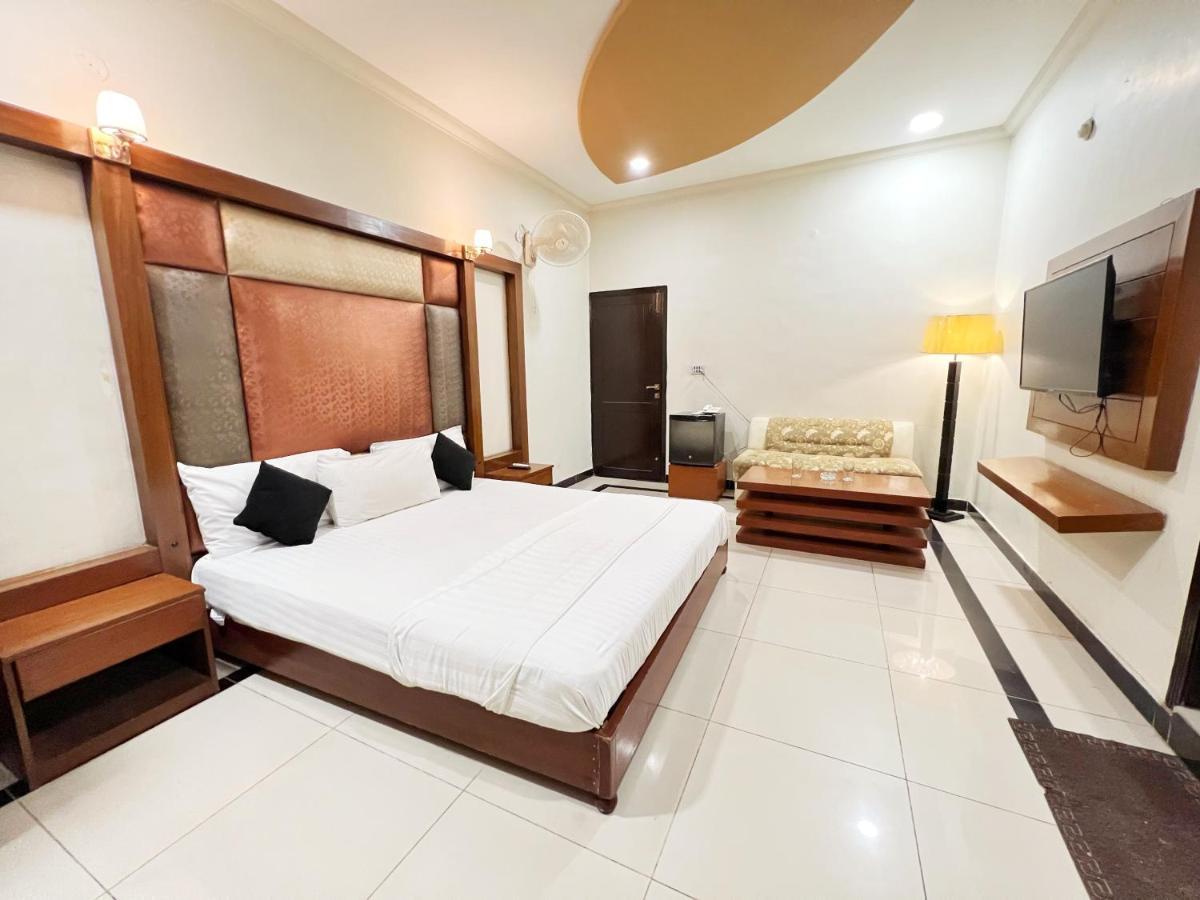 Hotel ملتان المظهر الخارجي الصورة