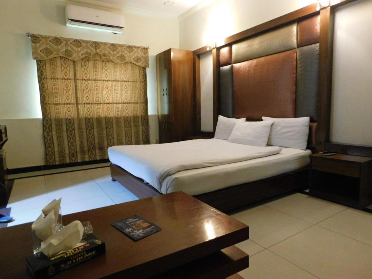 Hotel ملتان المظهر الخارجي الصورة